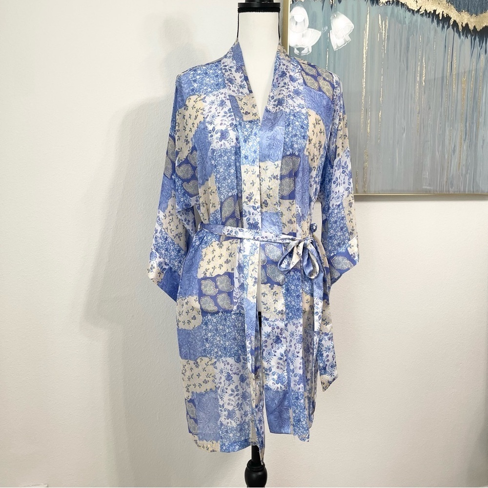 Sophia by Delicates Blue Mixed Floral Satiny Sheer Belted Wrap Robe Size S